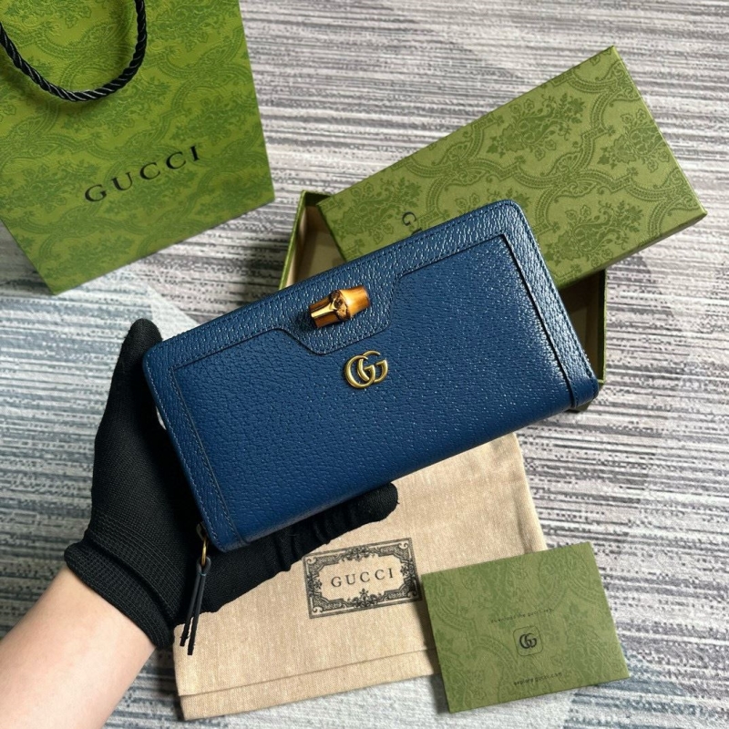 G*u*i wallets & purse